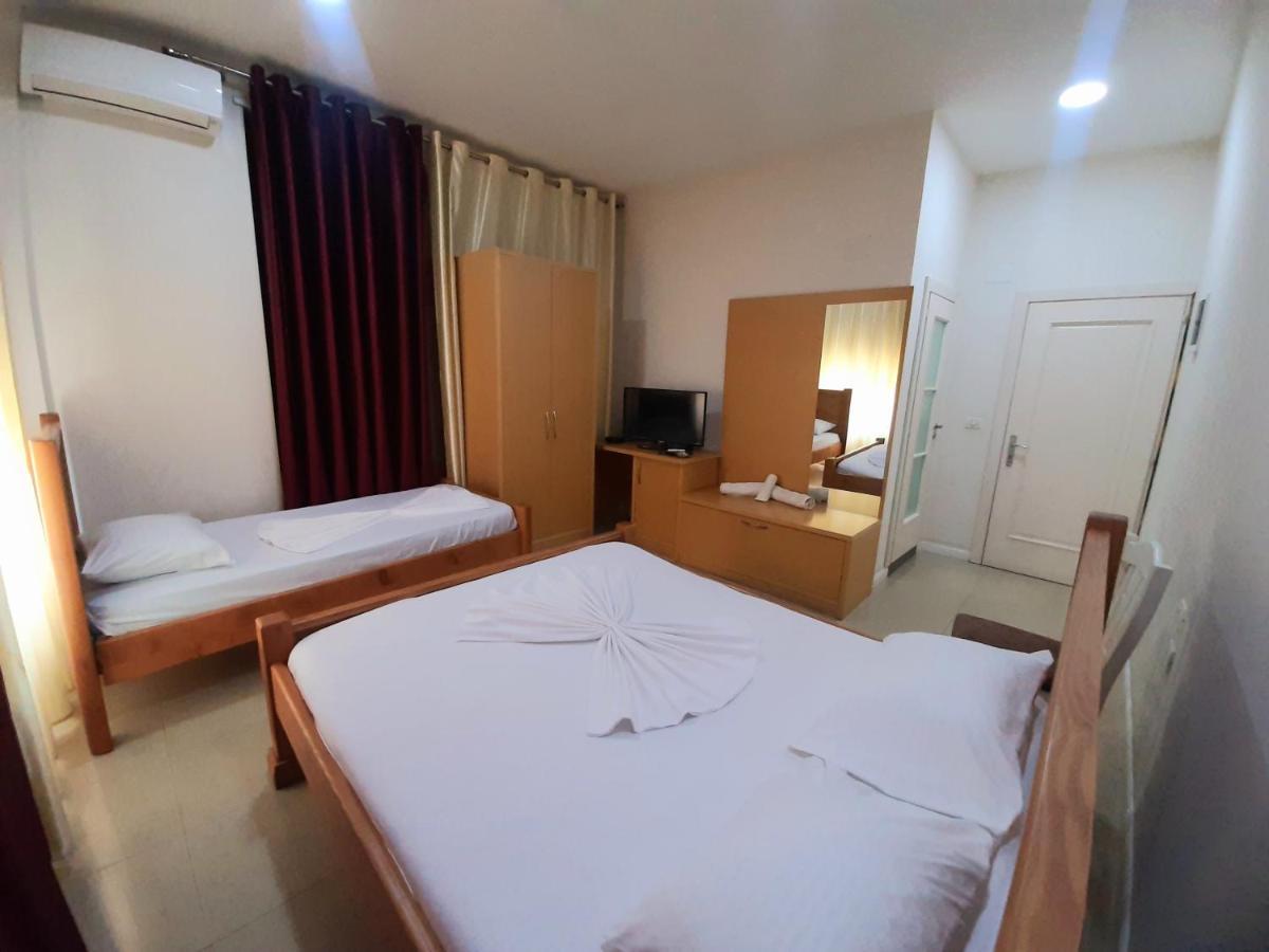 Hotel Vila Giorgio Шкодер Экстерьер фото