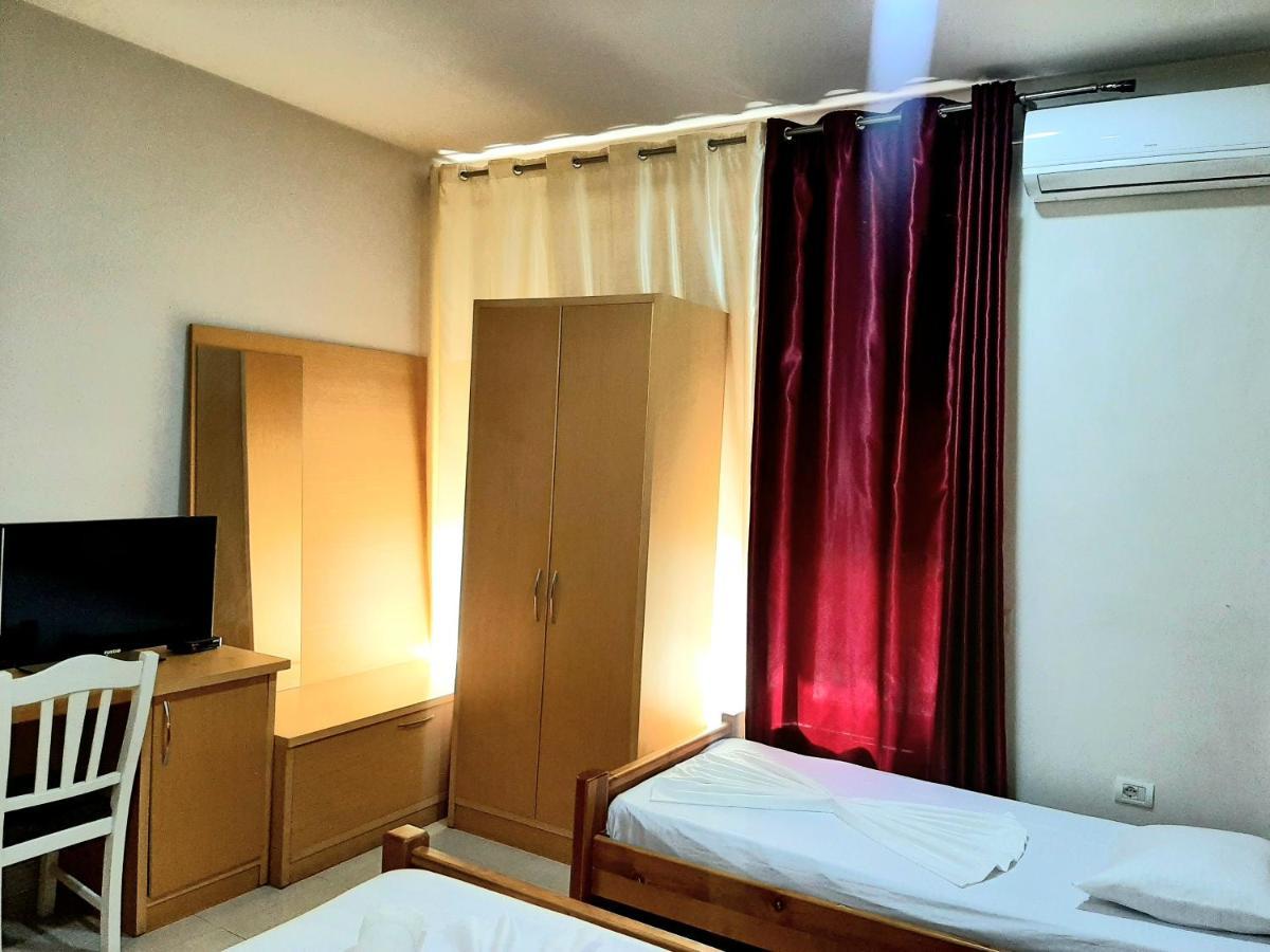 Hotel Vila Giorgio Шкодер Экстерьер фото